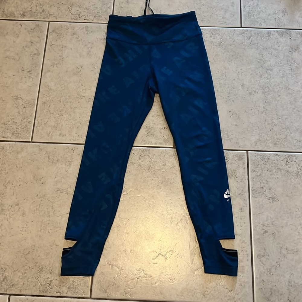 Nike dry fit leggings